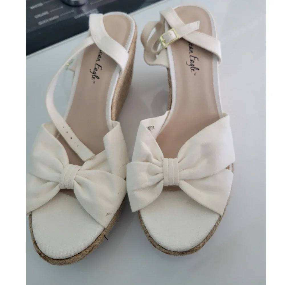 American Eagle Women Cream Canvas Bow Espadrille Wedge Sandals Size 10